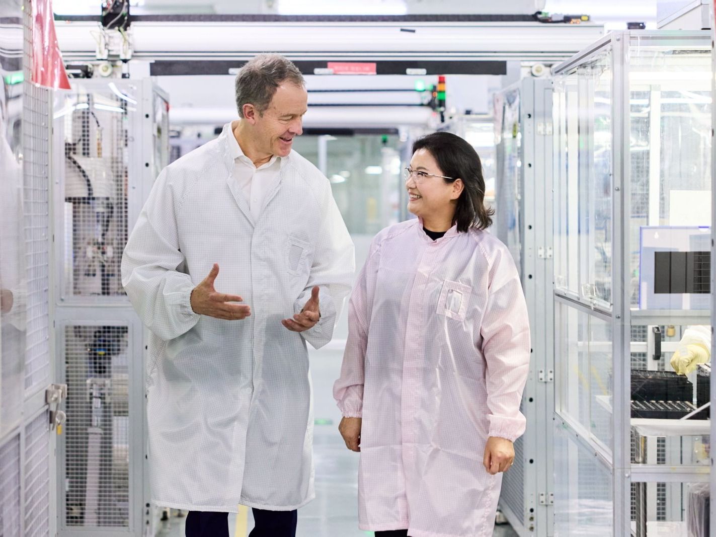 This Chinese billionaire started with HK$20k, now she’s among the world’s richest women